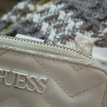 Guess Cüzdanın Kalite Sorunu Ve Mağaza Yardım Eksikliği