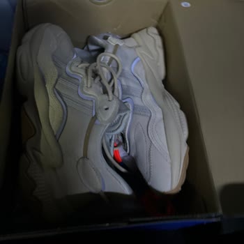 Adidas Ayakkabı Renk Farkı Ve İade Sorunu