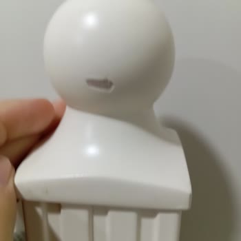 Bellona'dan Gelen Teşhir Ürünler: Yardım Bekliyorum!