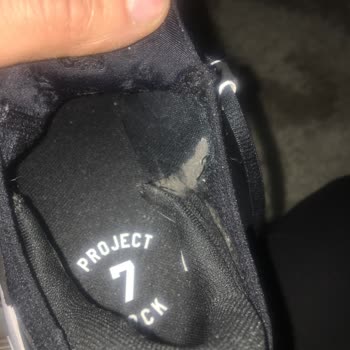 Under Armour Ayakkabıda Hızlı Deformasyon Sorunu