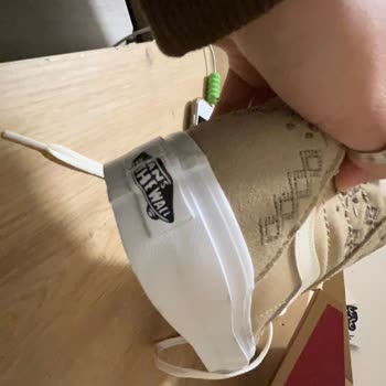 Yavaş Teslimat Ve Özensiz Ürün Deneyimi