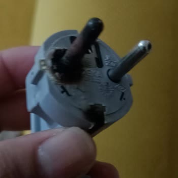 Yanlış Teşhis Ve Haksız Ücret Talebi