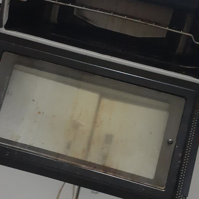 Fırın Kapağı Sorunu Ve Yetersiz Servis Hizmeti