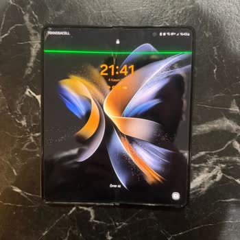 Samsung Fold 4 Ekran Sorunu Ve Servis Hayal Kırıklığı