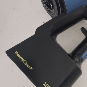 Şarjlı Süpürgenin Kalitesiz Tasarımı Ve Kırılan Hazne Sorunu