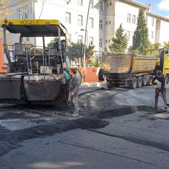 Ağır Tonajlı Araçlar Yüzünden Banyo Fayansları Patladı
