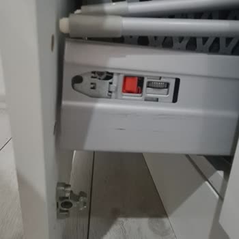 Çekmece Kapağı Sorunu: Mutfağımın Keyfini Kaçırıyor