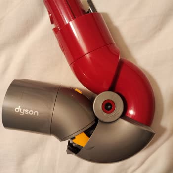 Dyson V10 Adaptör Sorunu: Acil Yardım Talebi