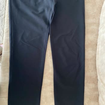 Avva Mağazasında Tek Kullanımda Tüylenen Pantolon Sorunu