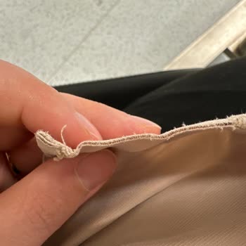 Mad Uniform Formalarında Renk Solması Ve Yırtılma Sorunu