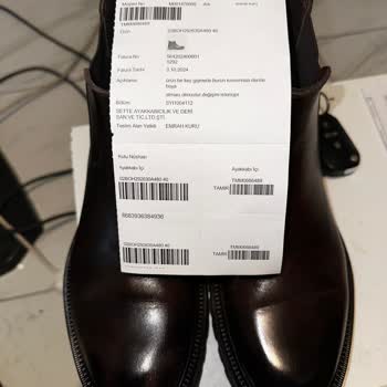 Hotiç Ayakkabı: Boya Atması Ve Hasarlı İade Sorunu