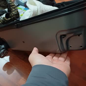 Sunexpress Valiz Hasarı: Çözüm Yerine Engel!