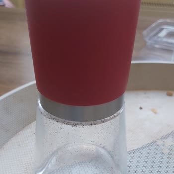 Kalitesiz Plastik Ayaklar Ve Yetersiz Servis