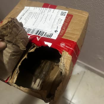 Hasarlı Ürün Teslimatı Ve İlgisiz Müşteri Hizmetleri