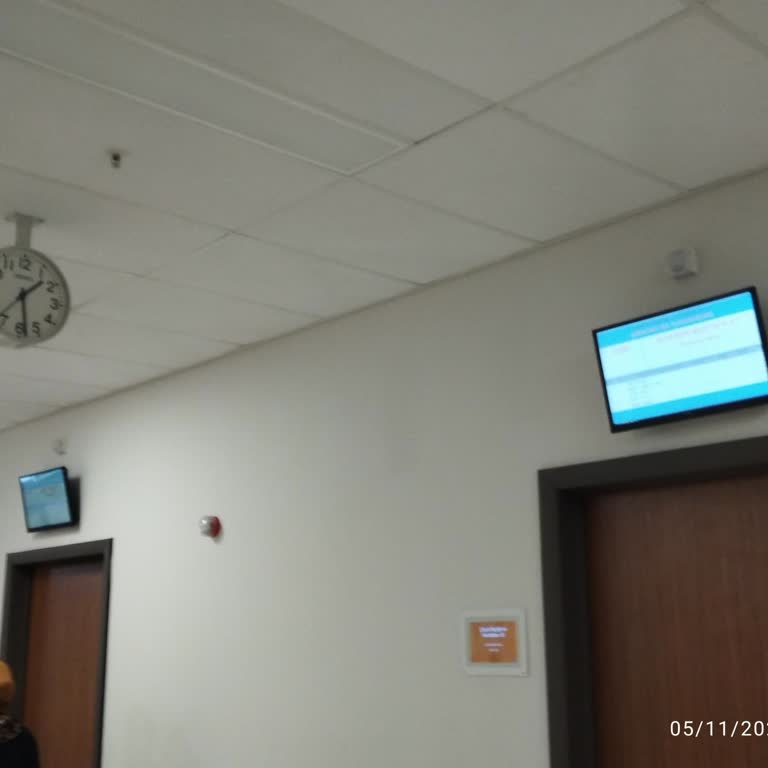 Hastane Randevu Sistemindeki Çelişki Ve Bekleme Sorunu