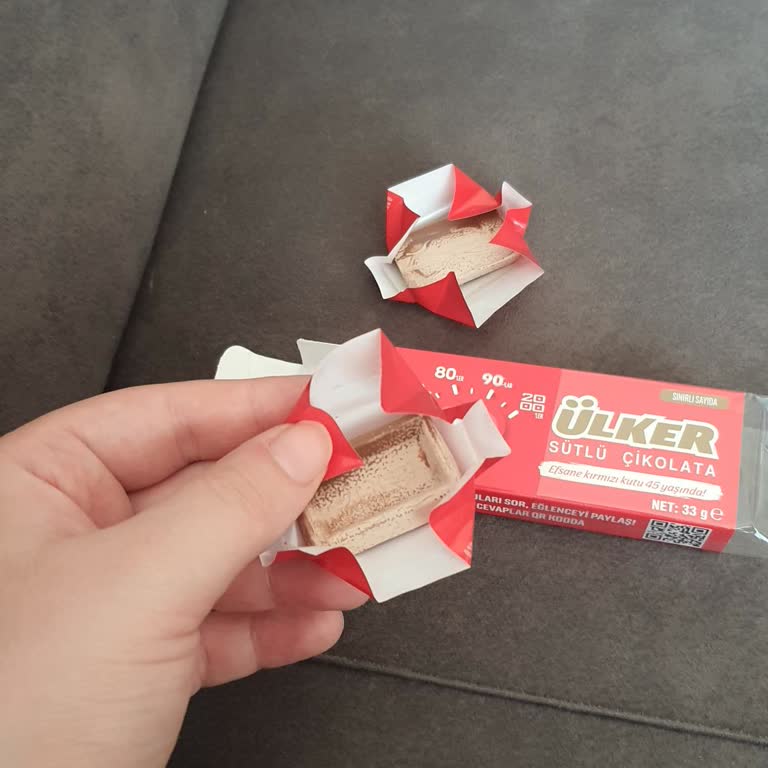 Ülker Napoliten Çikolata Paketi Şok Etti