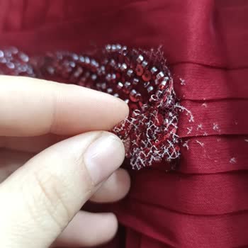 Esma Karadağ Elbise Kalitesizliği Ve Müşteri Hizmetleri Sorunu!