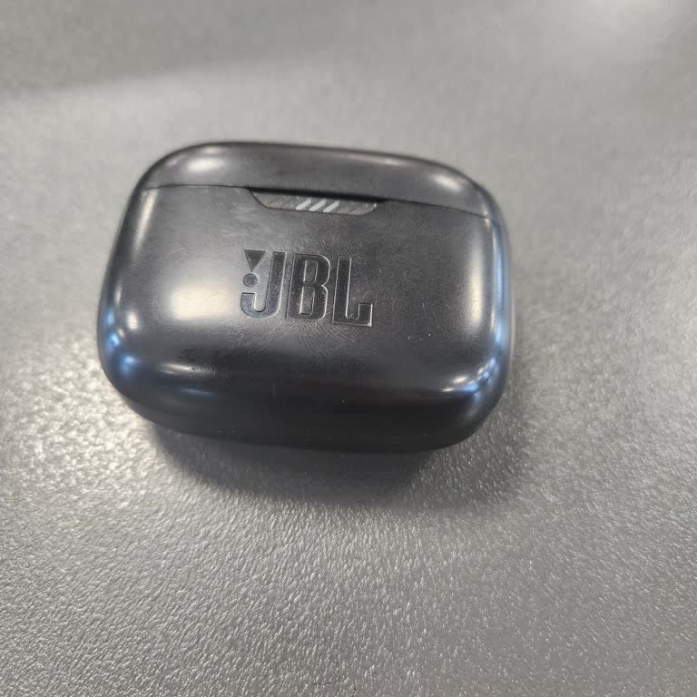 JBL Kulaklıkta Kronik Şarj Problemi