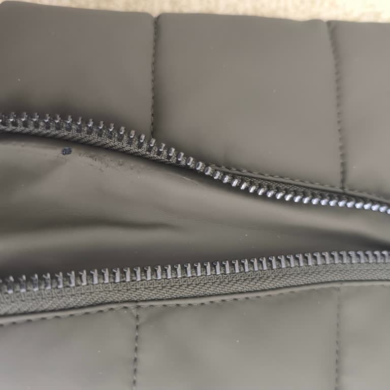 DeFacto'dan Aldığım Ürünlerde Sürekli Sorun Yaşıyorum