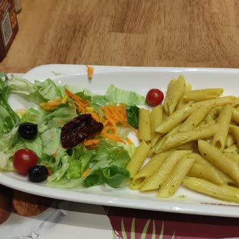 Downtown Bursa Şubesinde Hayal Kırıklığı: Eksik Porsiyon Ve İlgisiz Personel