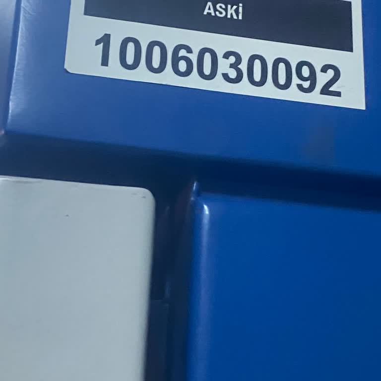 Metro İstasyonunda Kart Yükleme Sorunu