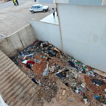 Mersin'de Mahalledeki Pislik Sorunu