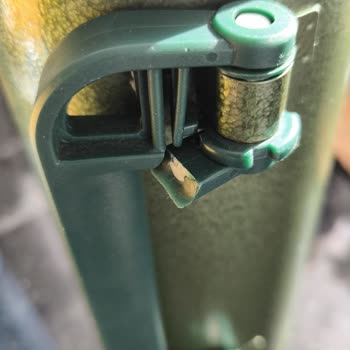 Penguen Termosun Kapanmayan Kapağı Ve İlgisiz Müşteri Hizmetleri