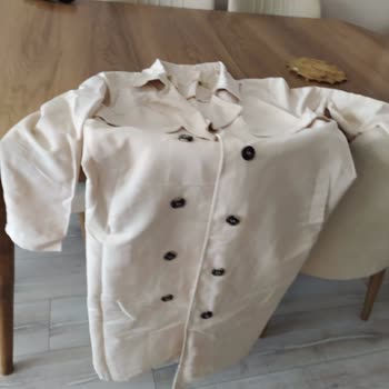 Yanlış Beden Ve Kötü Ürün Kalitesiyle Karşılaştık