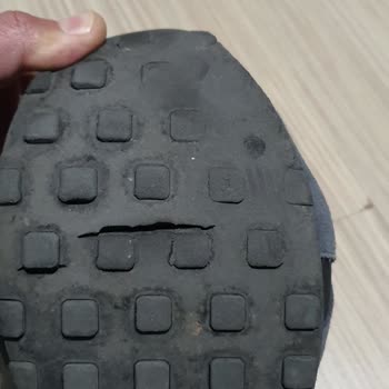 Alberto Guardiani Ayakkabılarında Taban Sorunu Ve Yetersiz Müşteri Hizmeti