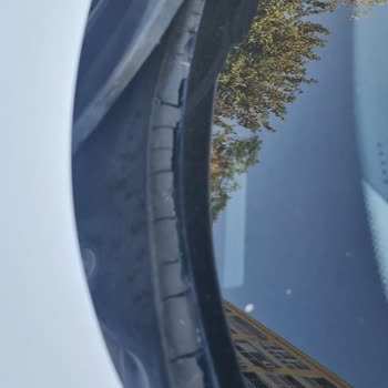 BMW F20 116d Ön Cam Fitili Sorunu Ve Yetersiz Çözüm