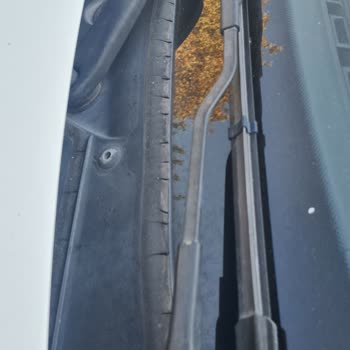 BMW F20 116d Ön Cam Fitili Sorunu Ve Yetersiz Çözüm