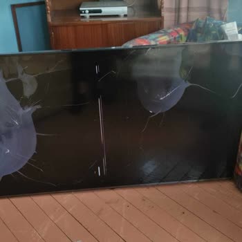 Kırık Televizyon Ve İade Sürecinde Yaşanan Sorunlar