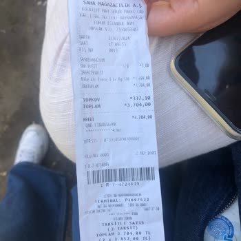 Kısa Sürede Yırtılan Ayakkabı Ve İlgisiz Müşteri Hizmetleri