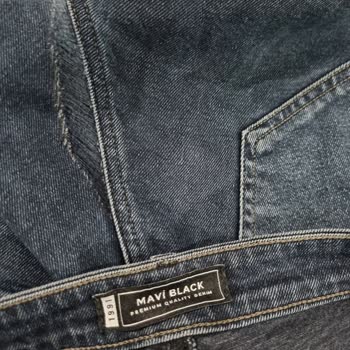 Mavi Jeans Premium Kotlarda Yırtılma Sorunu