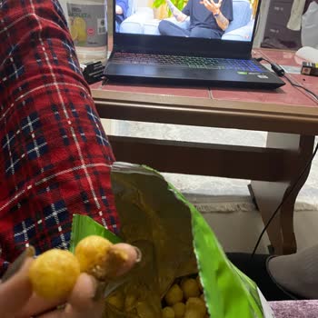 Cipsin Üzerindeki Garip Madde