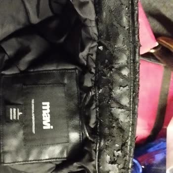 Mavi Montun Kalitesizliği Ve Müşteri Hizmetleri Hayal Kırıklığı