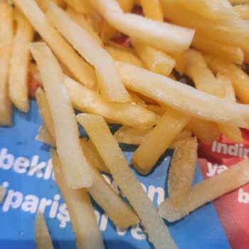 Silifke Şubesi: Kalitesiz Hizmet Ve Yetersiz Personel