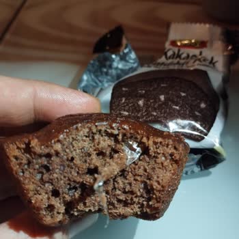 Kek İçinde Bulunan Plastik Madde Şoku