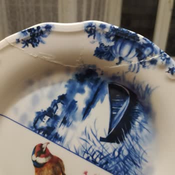 Geciken Kahvaltı Seti Ve Kırık Parça Sorunu