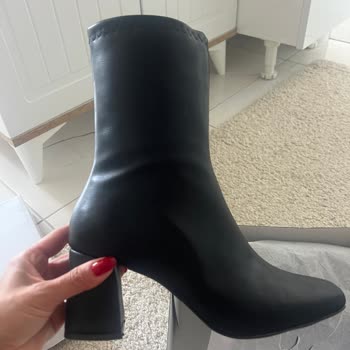 Trendyol Sent Wrong Item Instead of Guess Sneakers and Refused My Return Request