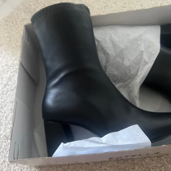 Trendyol Sent Wrong Item Instead of Guess Sneakers and Refused My Return Request