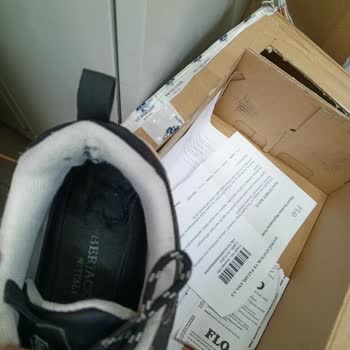 FLO'dan Aldığım Ayakkabıda Yırtılma Ve Kalite Sorunu