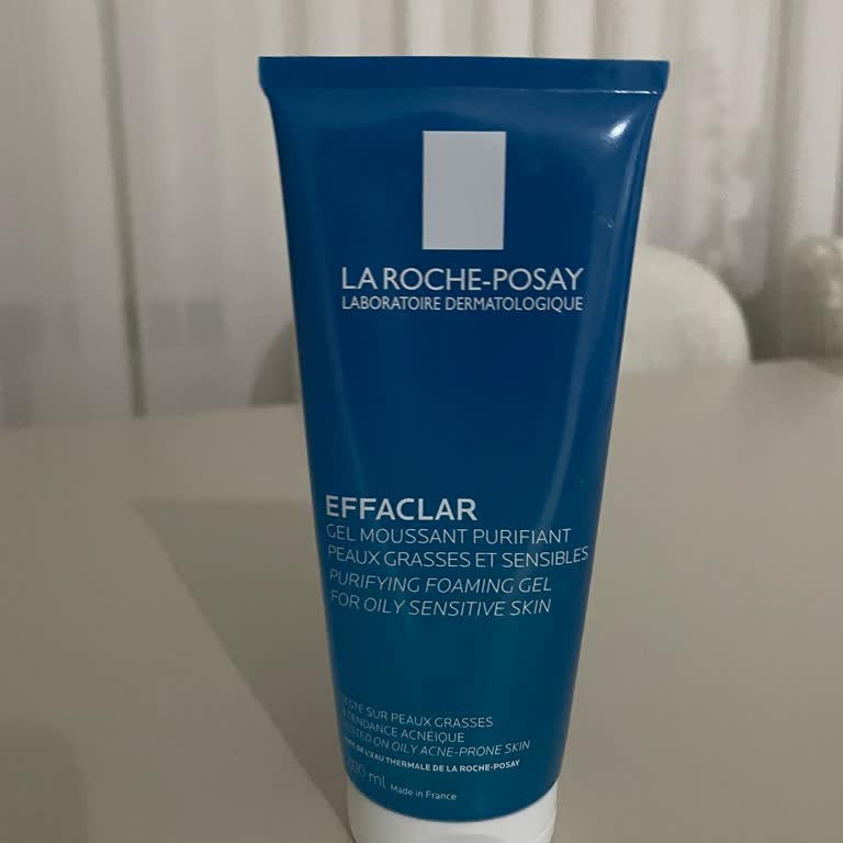 La Roche-Posay Effaclar Face Wash Caused Severe Acne and Scarring on My Skin