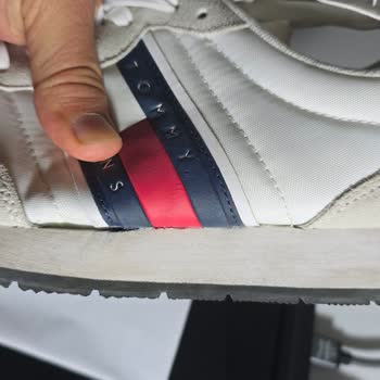 Tommy Hilfiger Ayakkabıda Kalite Sorunu Ve Boyner'in Yetersiz İnceleme Yanıtı