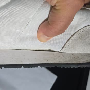 Tommy Hilfiger Ayakkabıda Kalite Sorunu Ve Boyner'in Yetersiz İnceleme Yanıtı