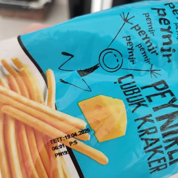 Migros Peynirli Krakerde Yabancı Cisim Şoku