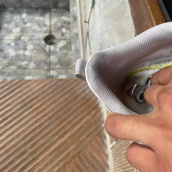 FLO'dan Aldığım Nike Ayakkabının Taban Sorunu