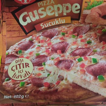 Dr. Oetker Pizza Guseppe mit Schimmel trotz korrekter Lagerung und seltsamer Geruch