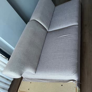 Koltuk Takımı Sorunları Ve Yetersiz Servis Hizmeti