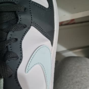 Nike Ayakkabıda Hızlı Deformasyon Sorunu